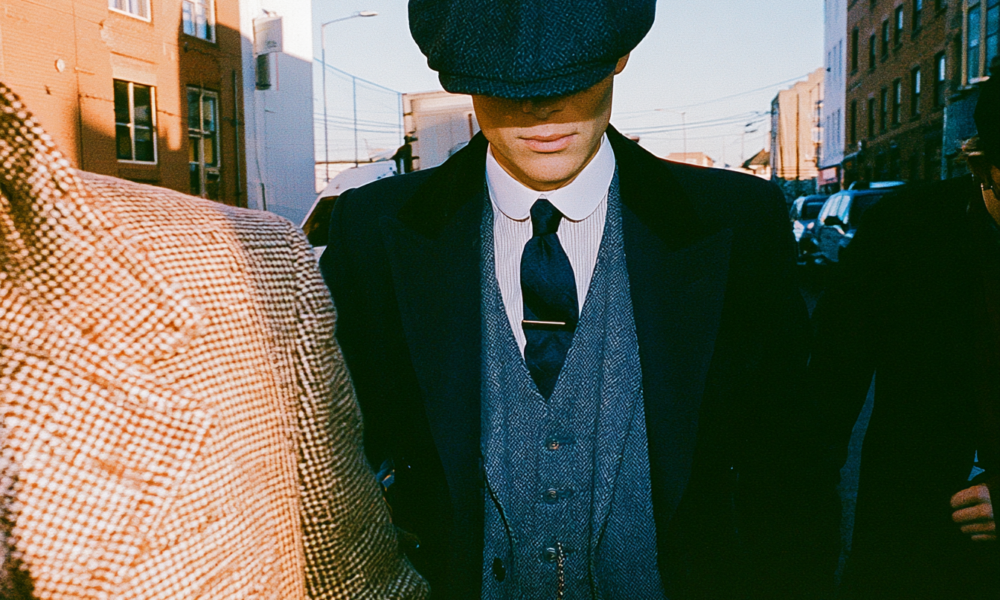 Como impor respeito como Tommy Shelby: a psicologia do carisma silencioso